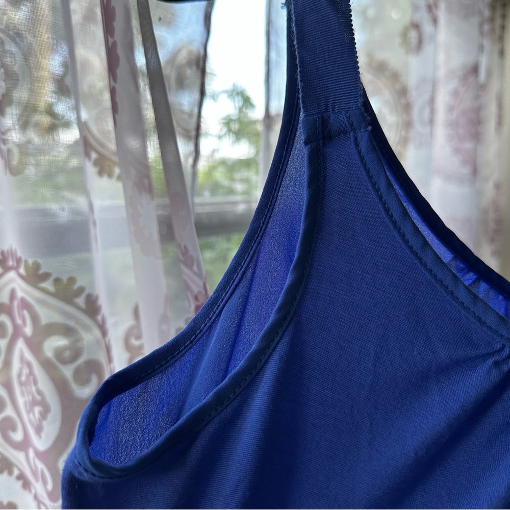 Express Tank Top - Picture 4 of 4